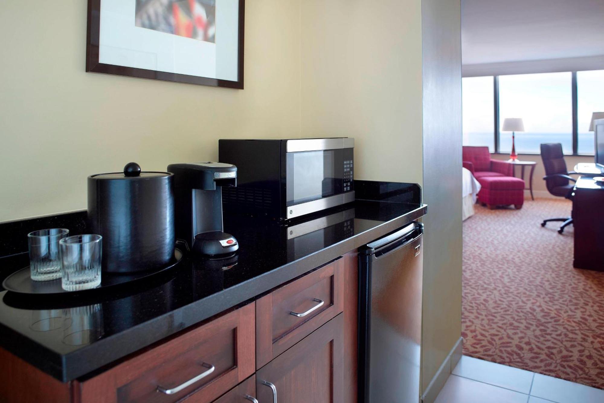 New Orleans Marriott Metairie At Lakeway Esterno foto