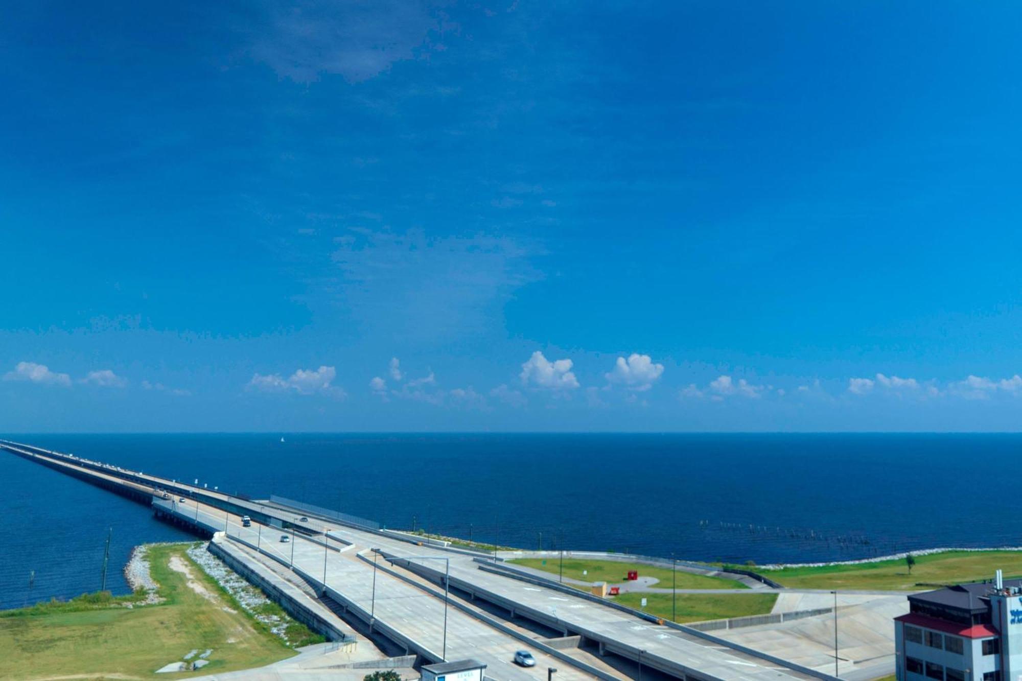 New Orleans Marriott Metairie At Lakeway Esterno foto